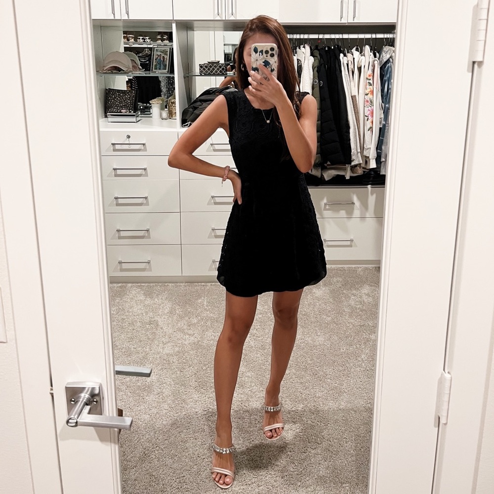 Urban Outfitters Black Scoopneck Lace Mini Dress (Kimchi Blue)